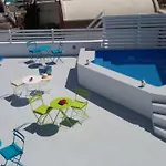 Maistrali Casa de hóspedes Perissa (Santorini)