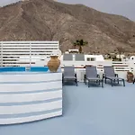 Maistrali Perissa (Santorini)