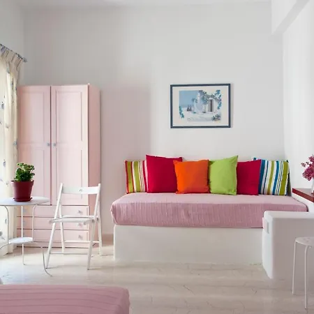 Maistrali Perissa (Santorini)