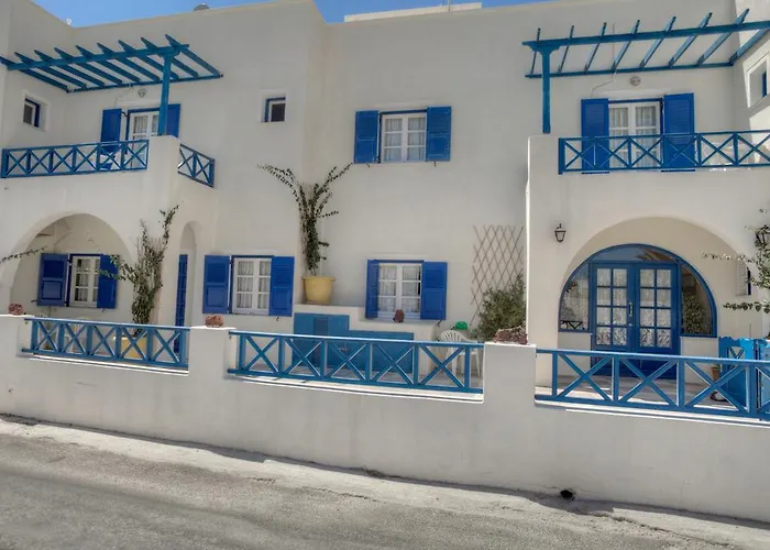 Pensionat Maistrali Perissa (Santorini)