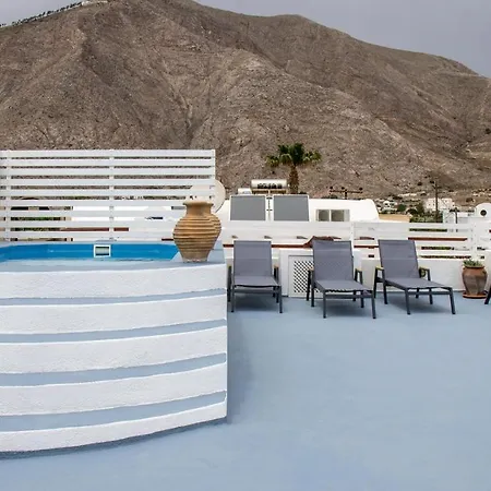 Maistrali Perissa (Santorini)