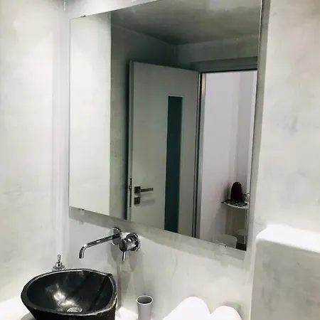 Affittacamere Maistrali Perissa (Santorini)